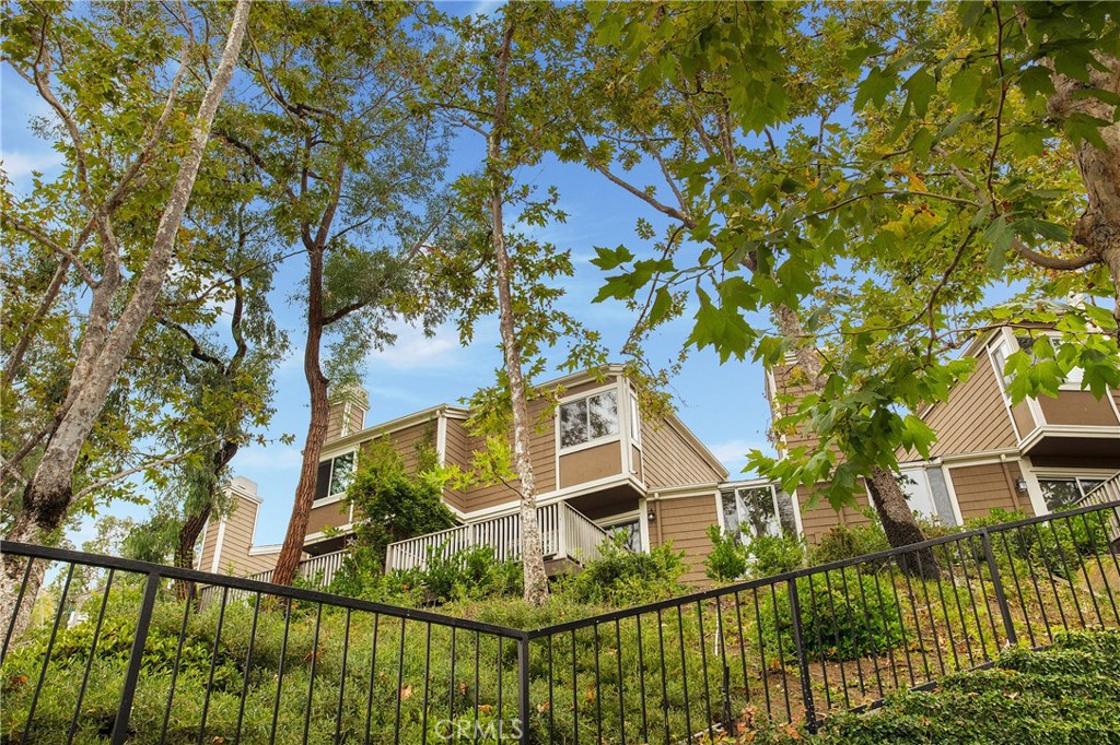 120 Santa Rosa Court