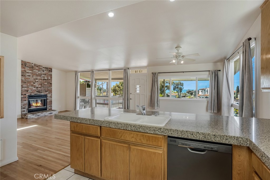 1318 Avenida De La Estrella