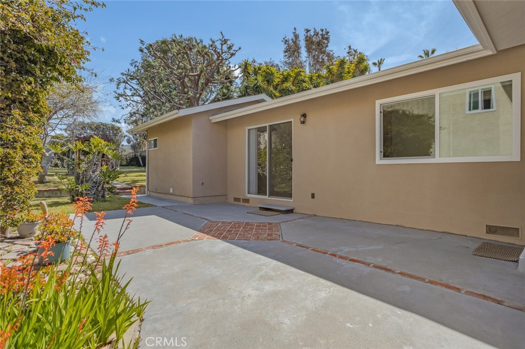 1318 Avenida De La Estrella