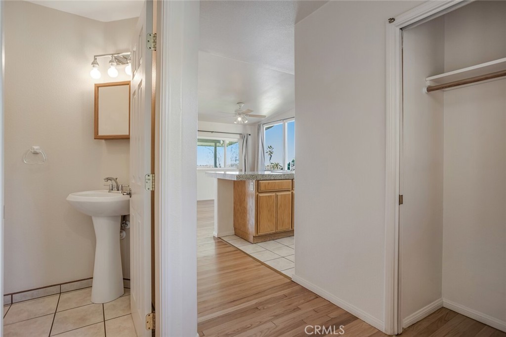 1318 Avenida De La Estrella