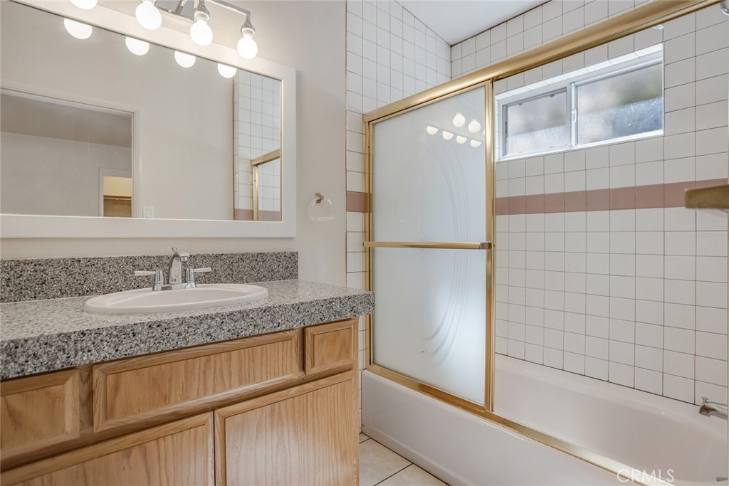 1318 Avenida De La Estrella