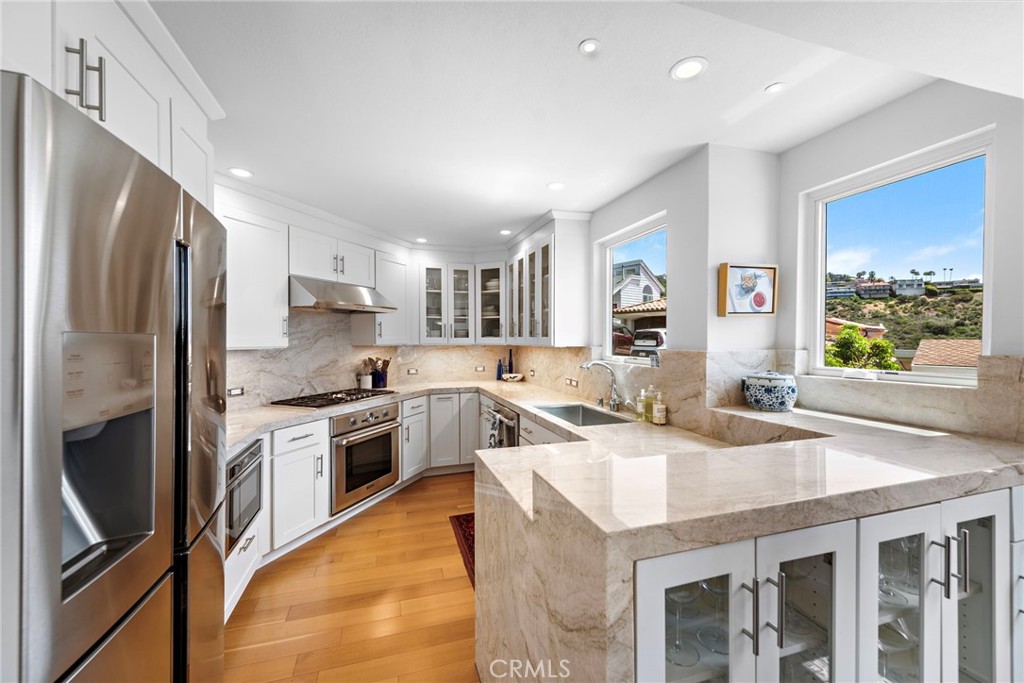 683 Alta Vista Way