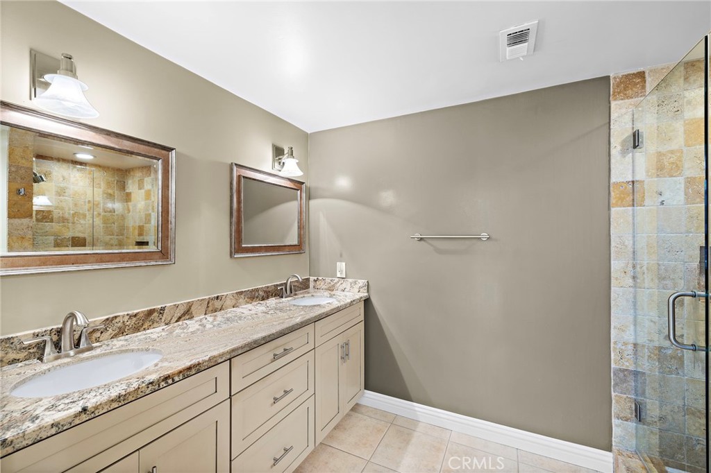 1585 S Coast 65