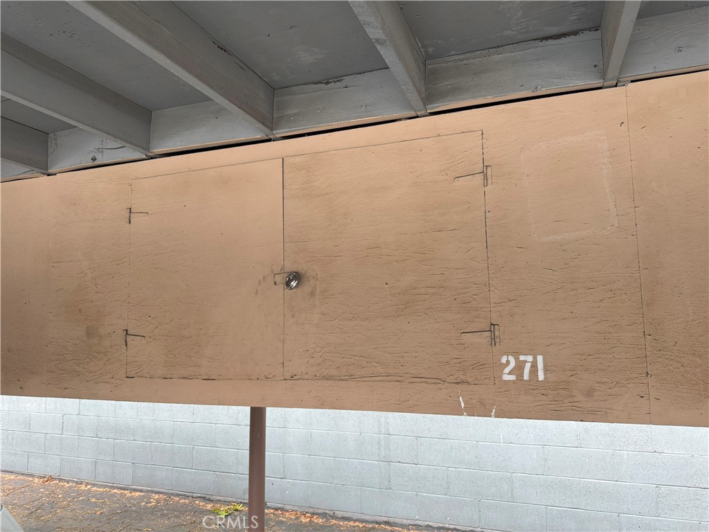 2521 W Sunflower Avenue