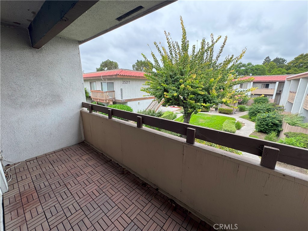 2521 W Sunflower Avenue