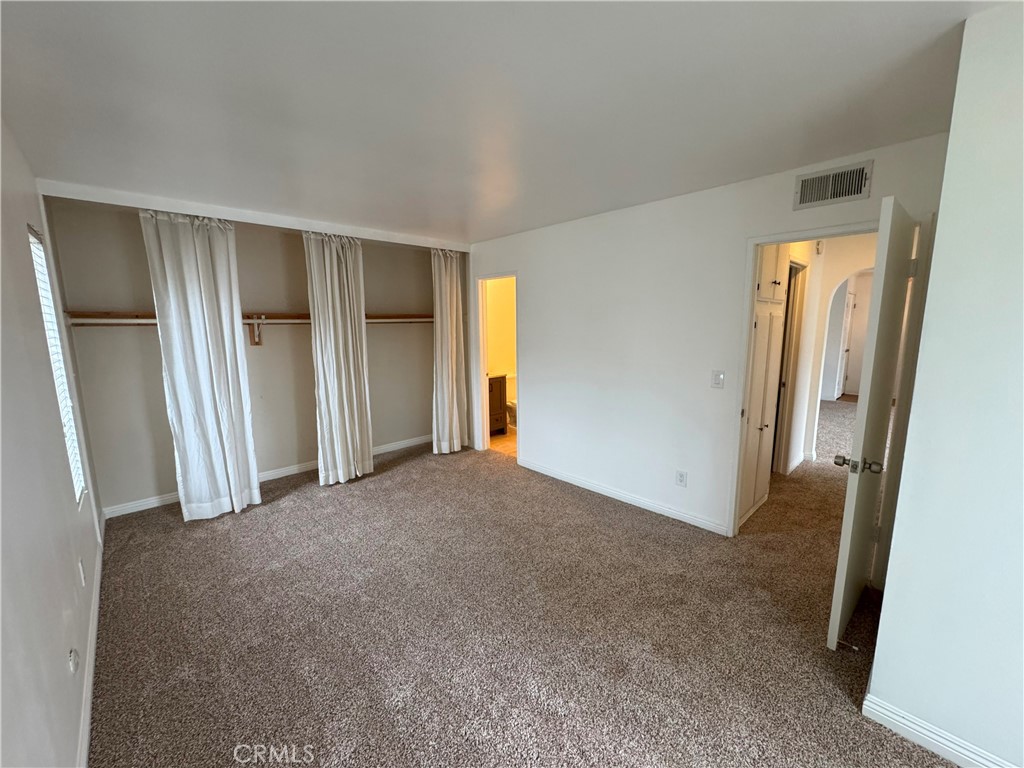 2521 W Sunflower Avenue