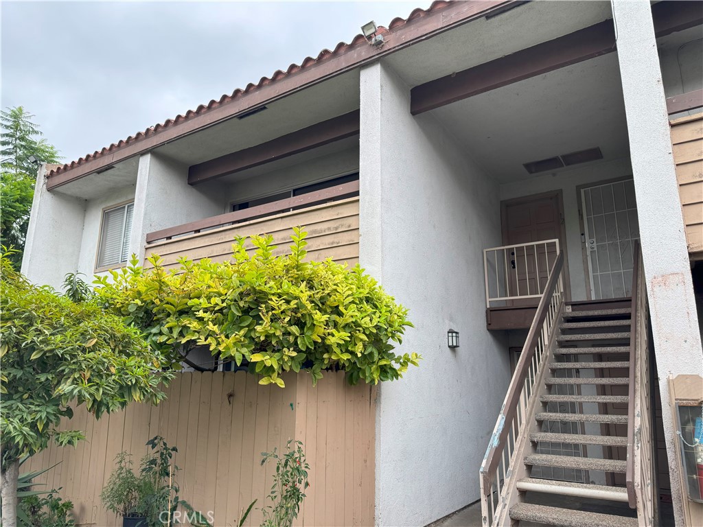 2521 W Sunflower Avenue