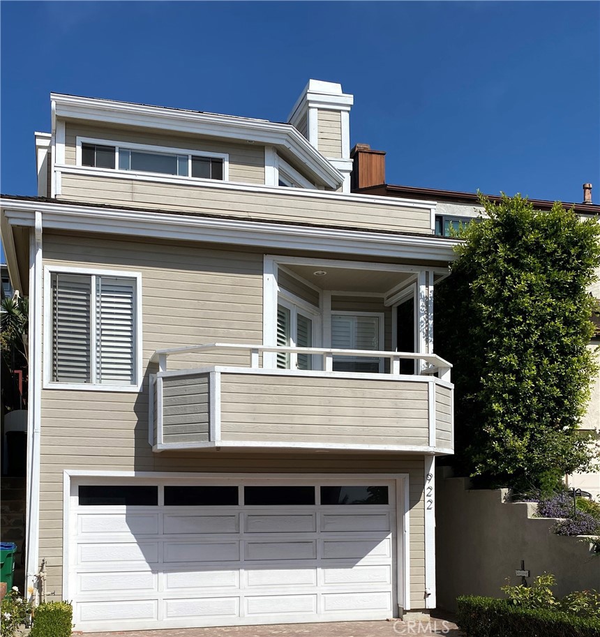 922 Acapulco Street