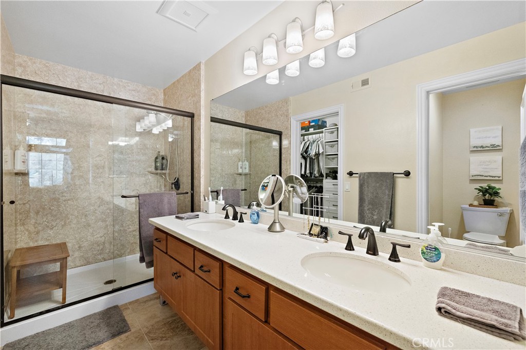11 Montara