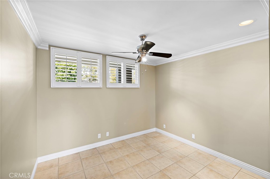 1585 S Coast 65