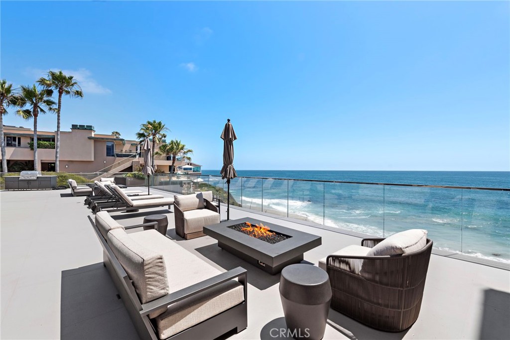 1585 S Coast 65