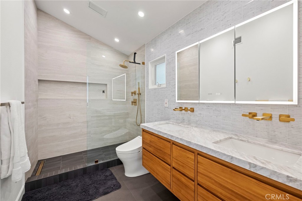 3121 Bern Drive