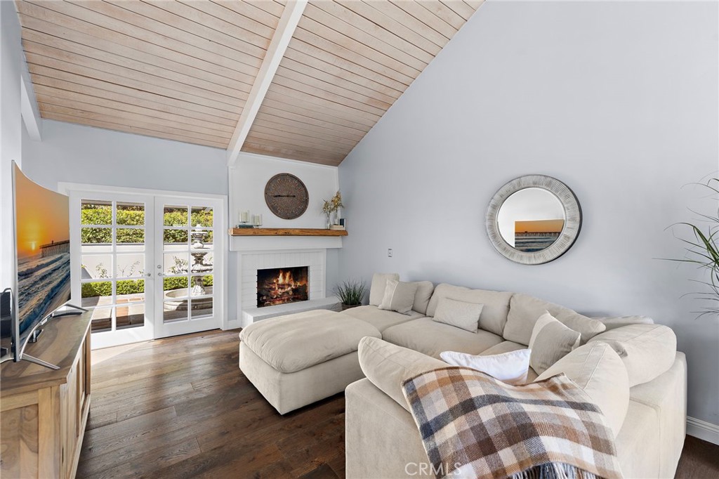 1467 Regatta Road