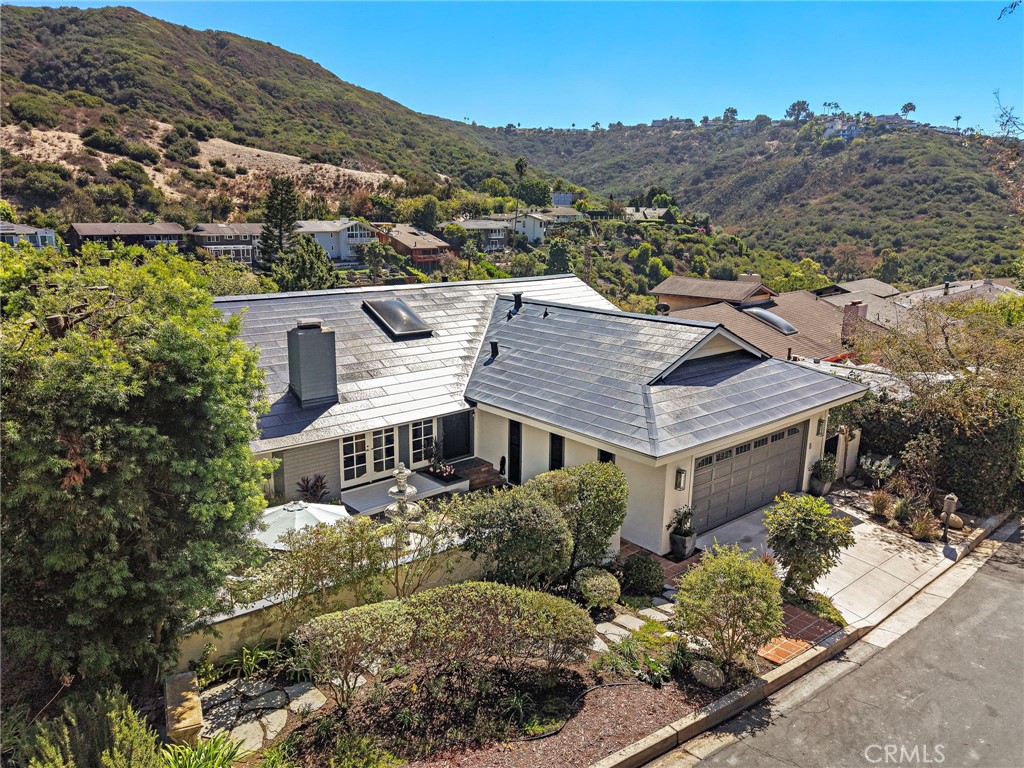 1467 Regatta Road Laguna Beach Ca Us 92651 Lg26206172