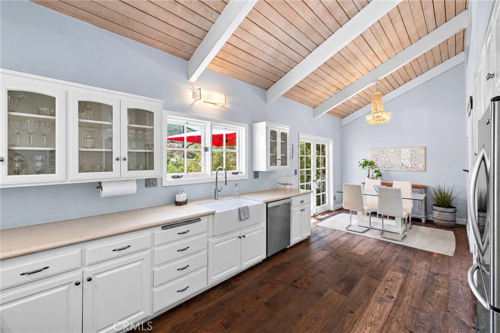 1467 Regatta Road