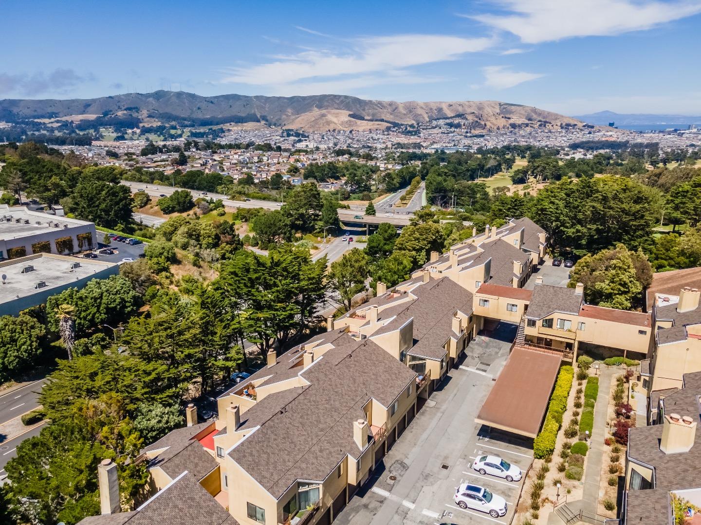 1 Appian Way Unit: 713-2