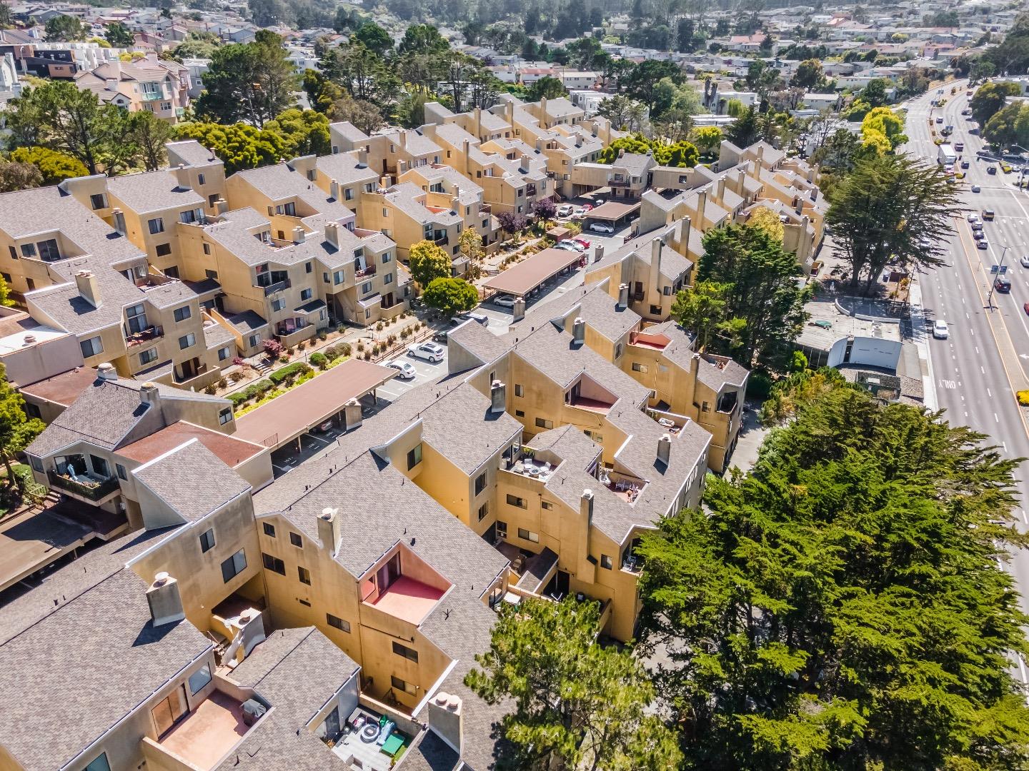 1 Appian Way Unit: 713-2