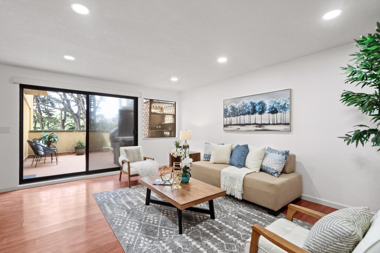 1 Appian Way Unit: 713-2