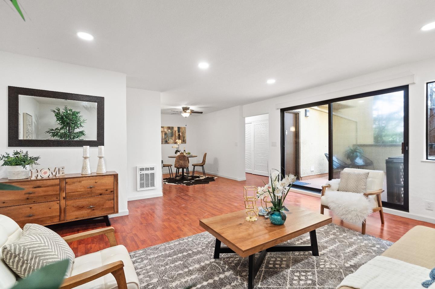 1 Appian Way Unit: 713-2