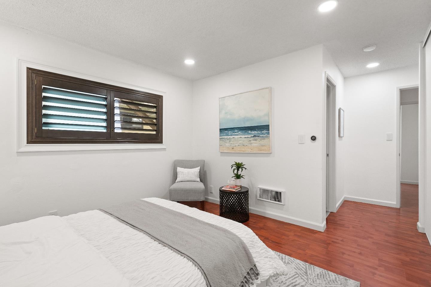 1 Appian Way Unit: 713-2