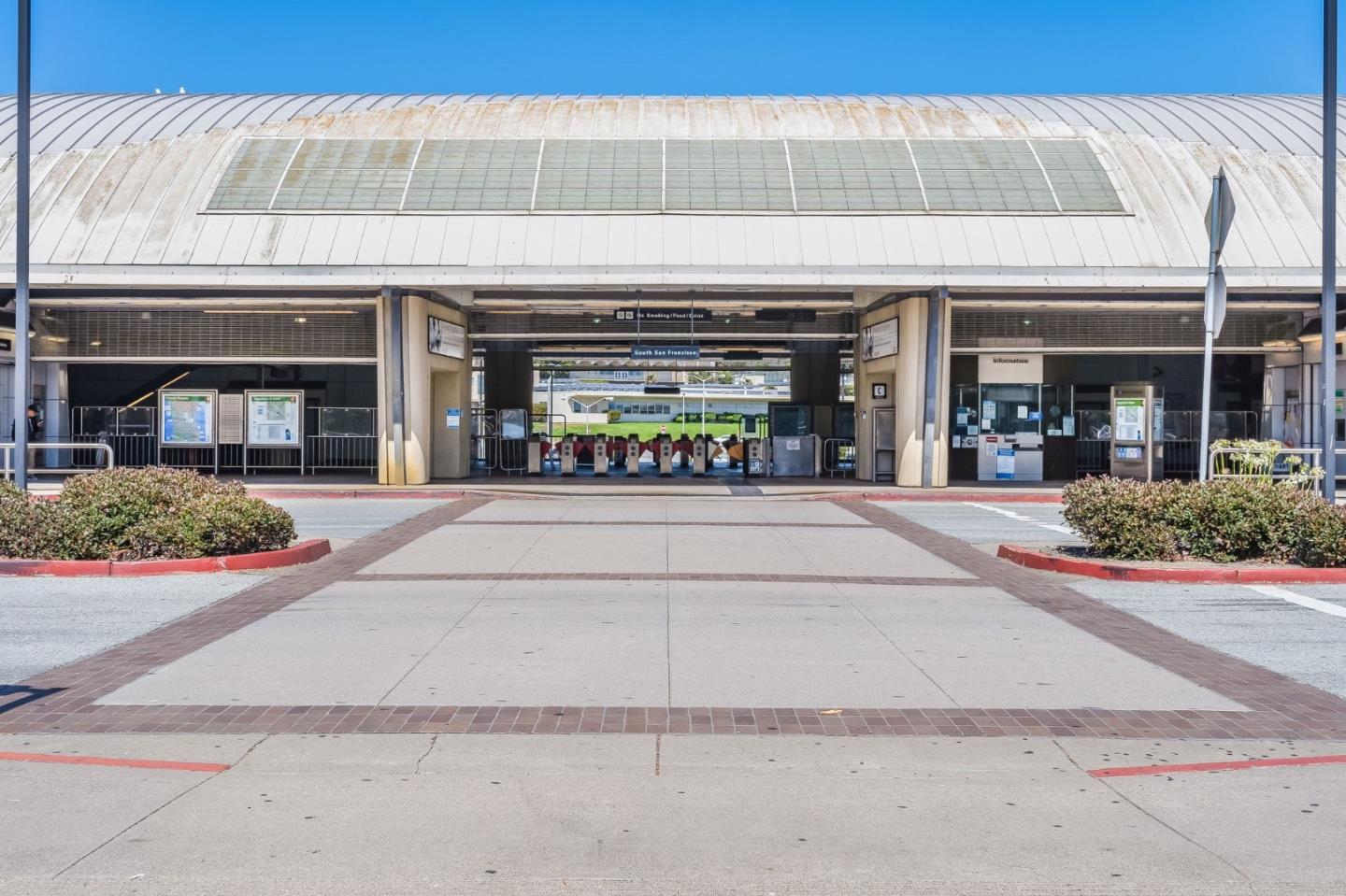 1 Appian Way Unit: 713-2