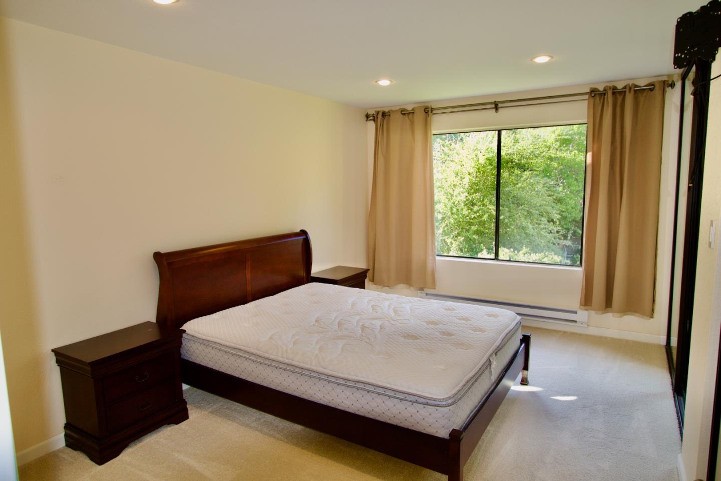 7203 Shelter Creek Lane