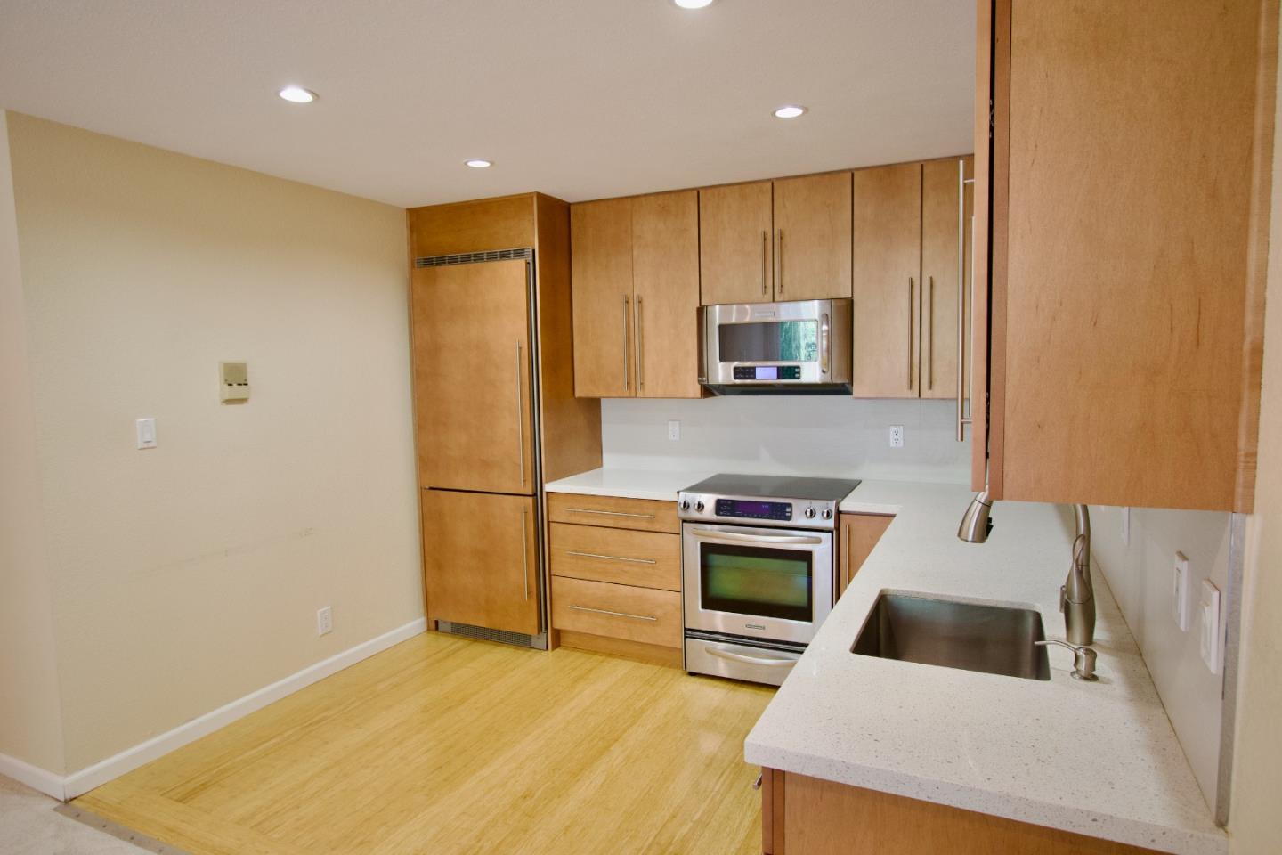 7203 Shelter Creek Lane