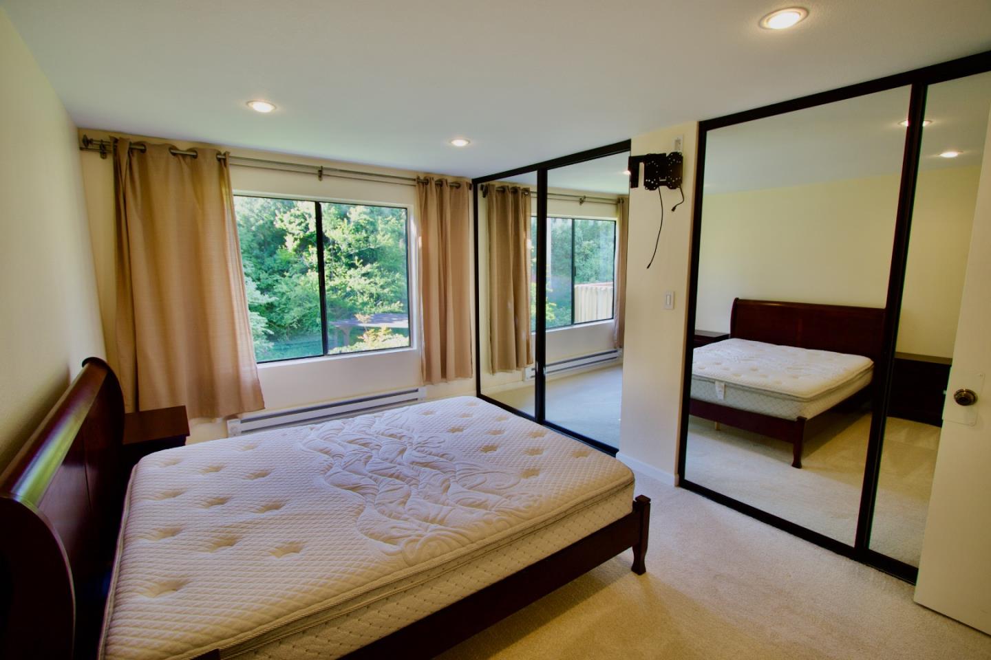 7203 Shelter Creek Lane