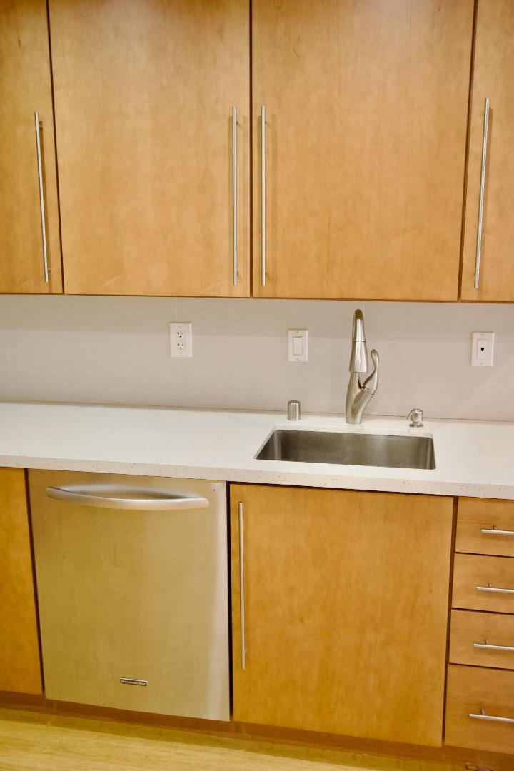 7203 Shelter Creek Lane