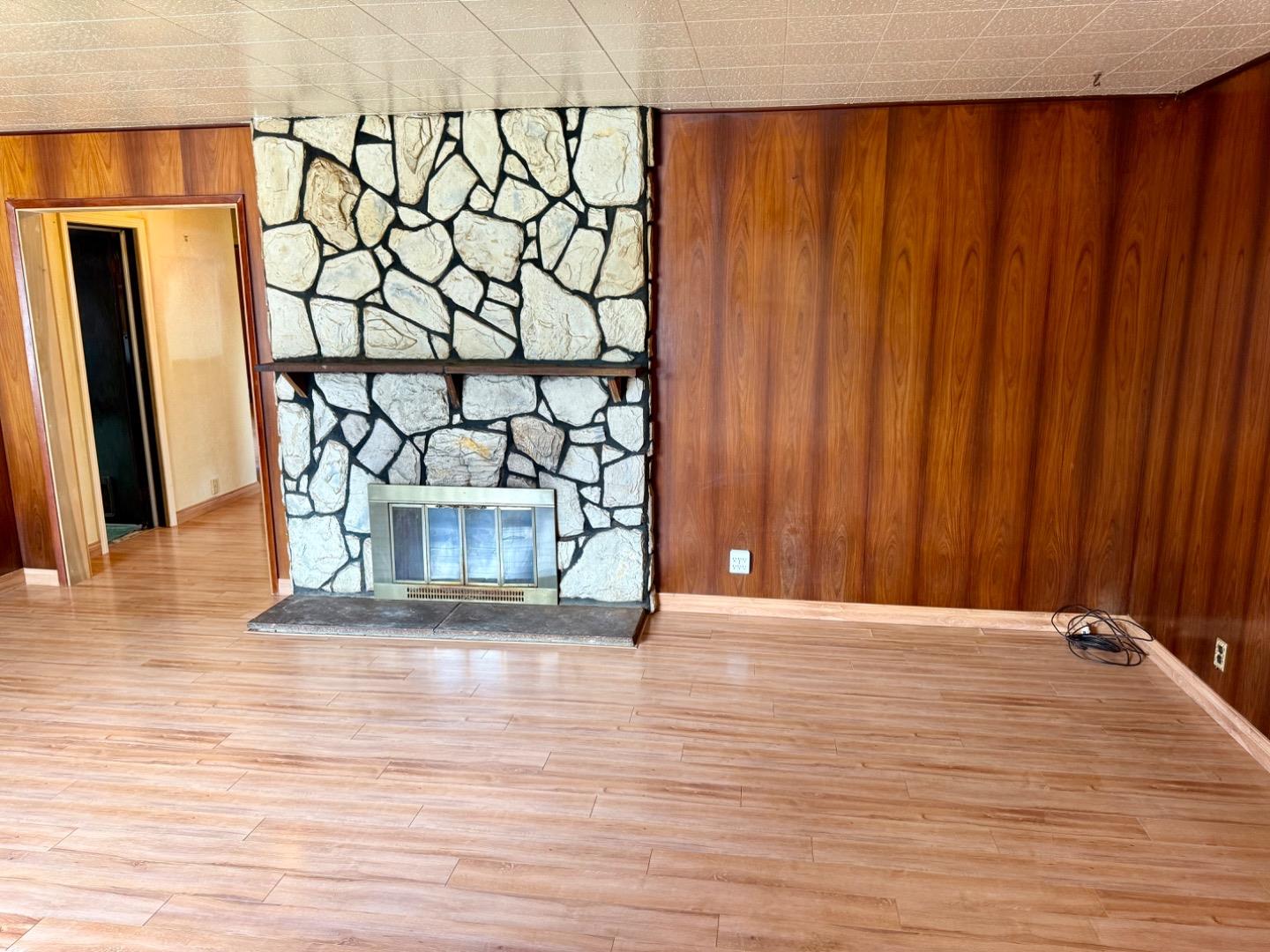 226 Manor Drive