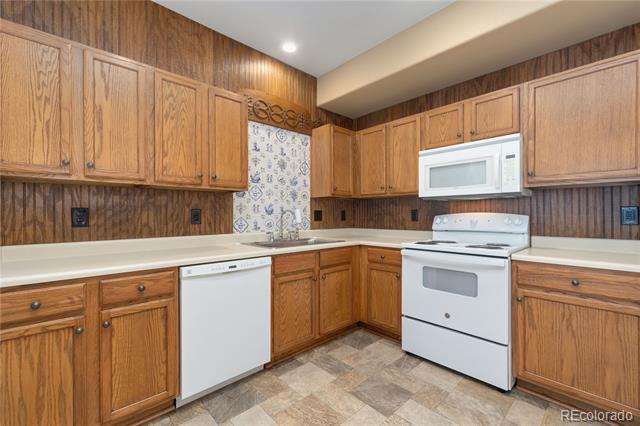 3770 Ponderosa Court Unit: 3