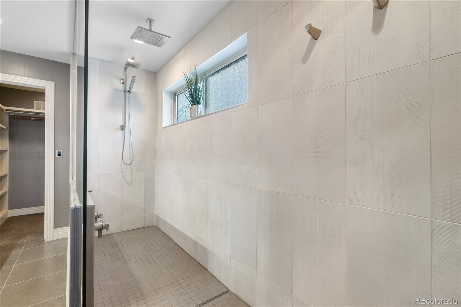 2334 Lowell Boulevard