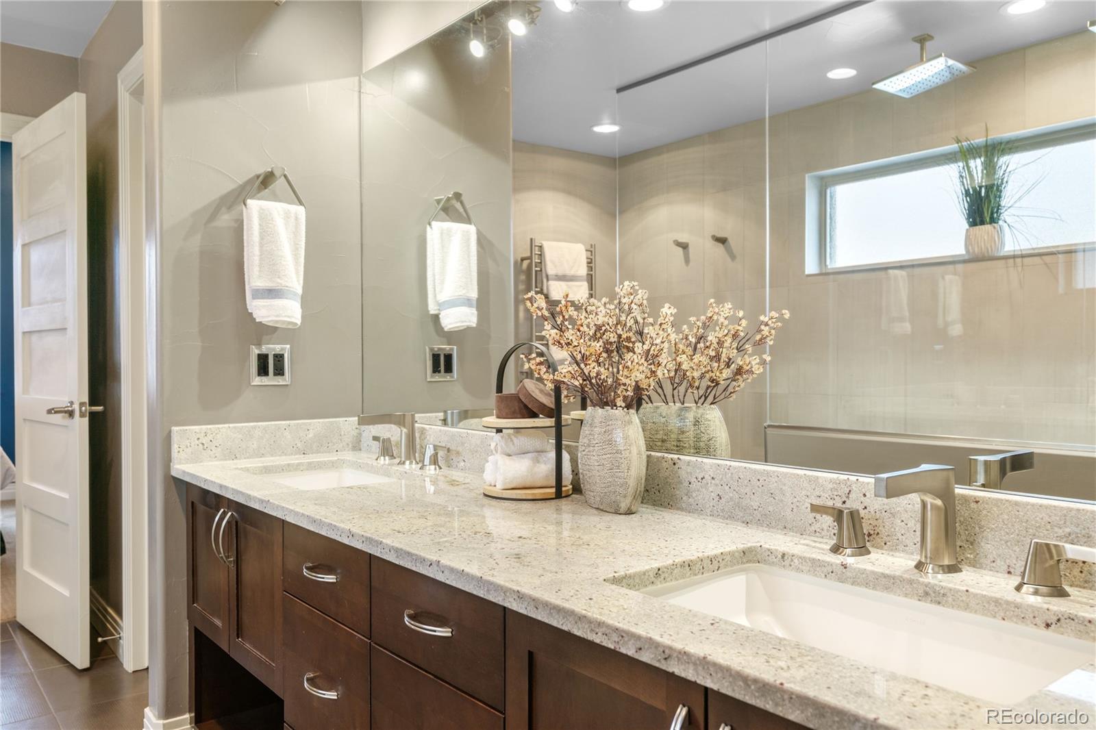 2334 Lowell Boulevard