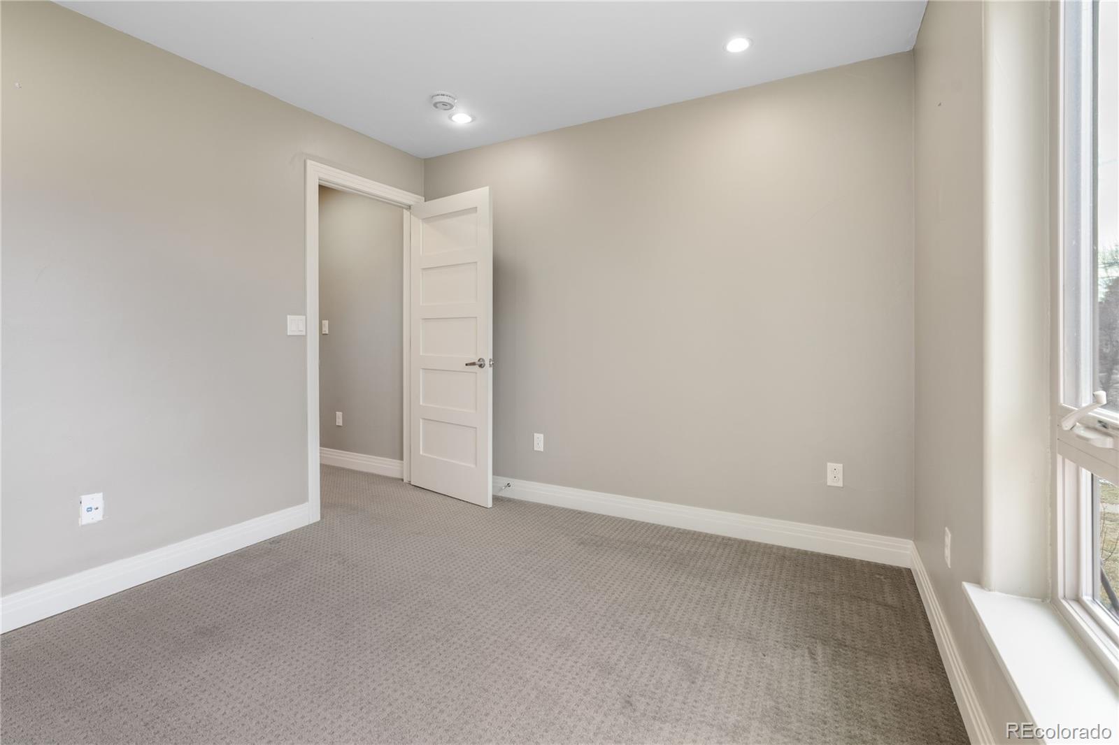 2334 Lowell Boulevard