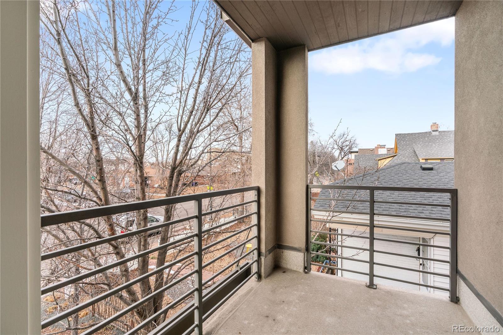 2334 Lowell Boulevard