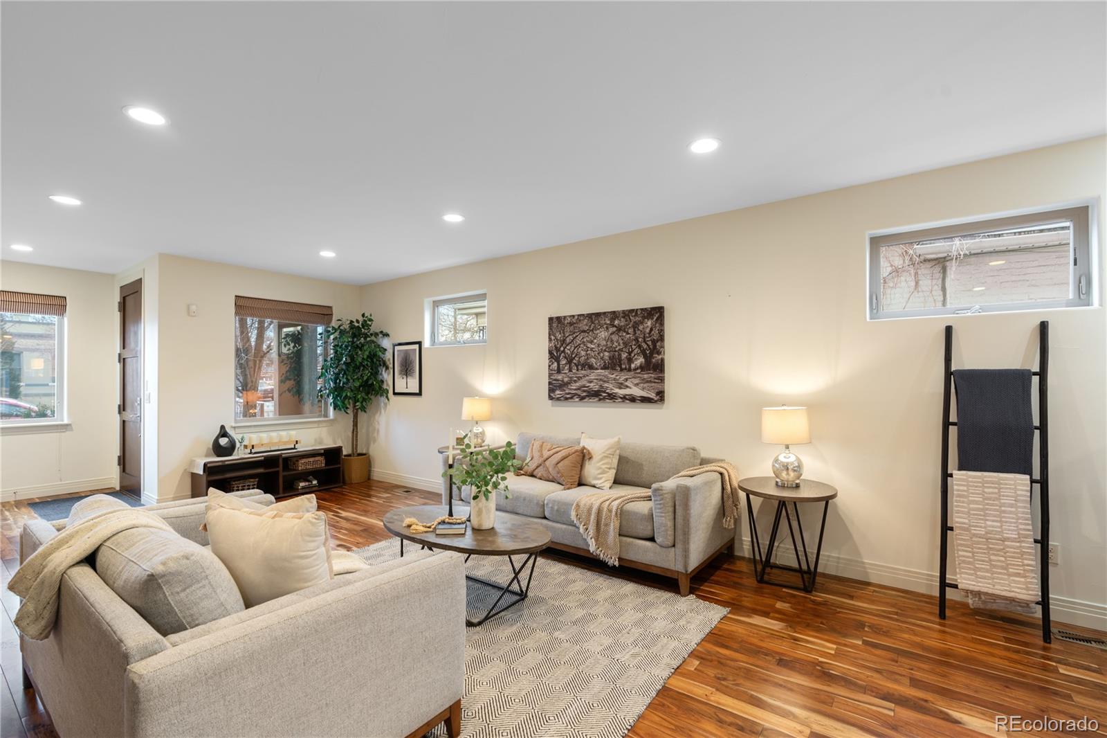 2334 Lowell Boulevard