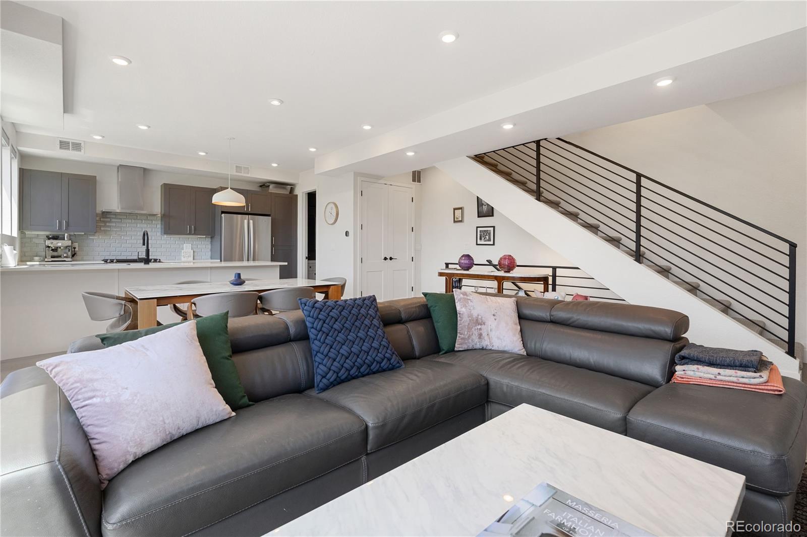 2851 W 23rd Avenue Unit: 1