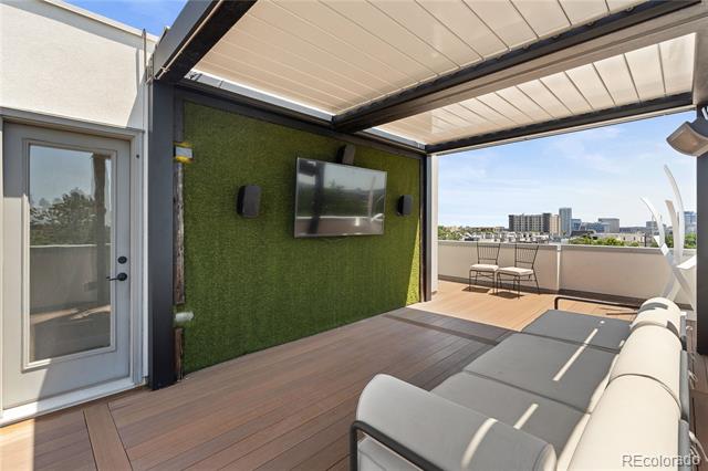 2851 W 23rd Avenue Unit: 1