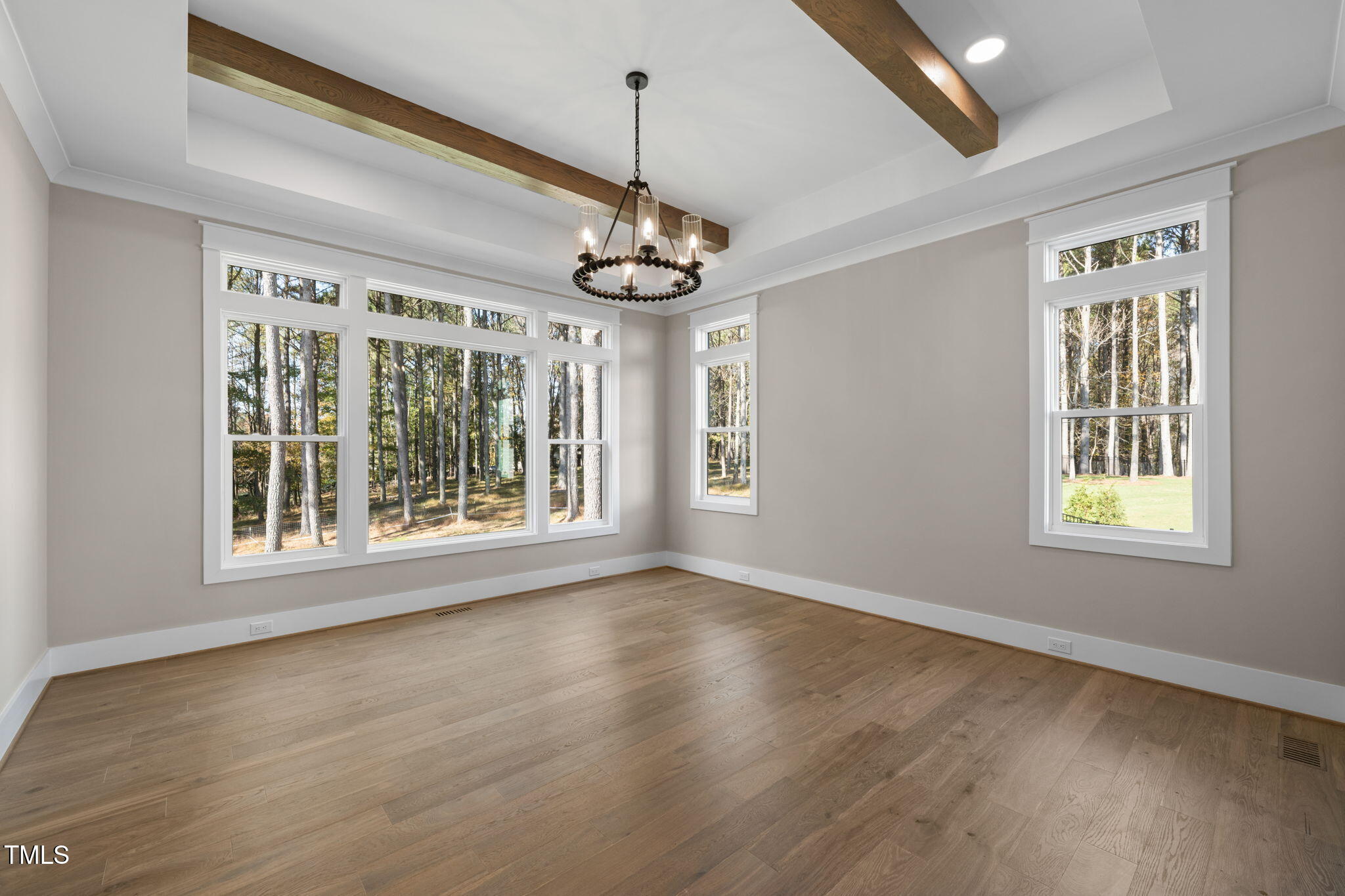 1601 Legacy Ridge Lane