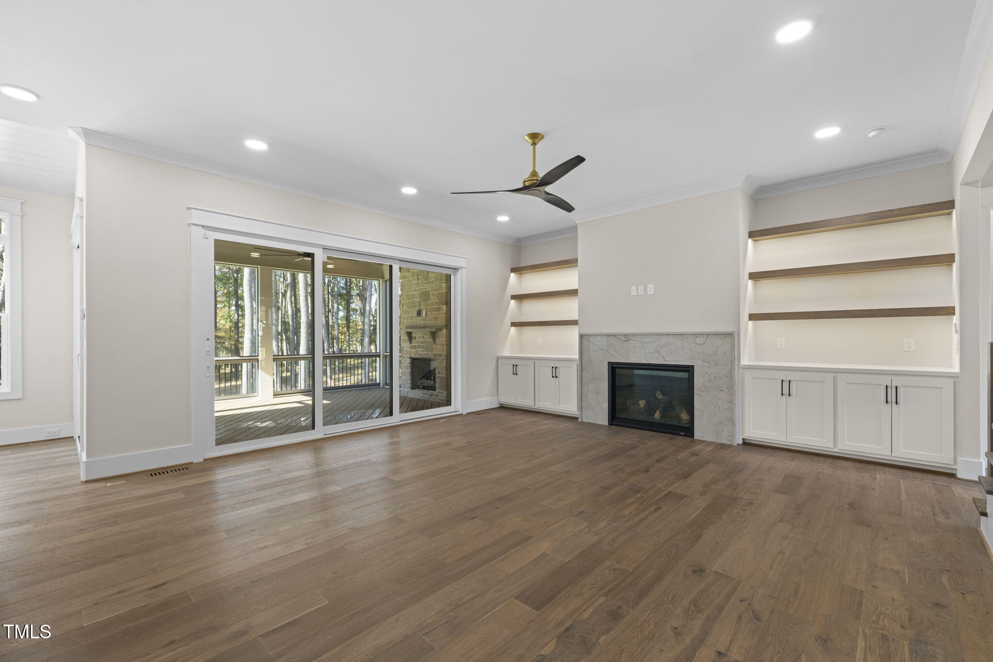 1601 Legacy Ridge Lane