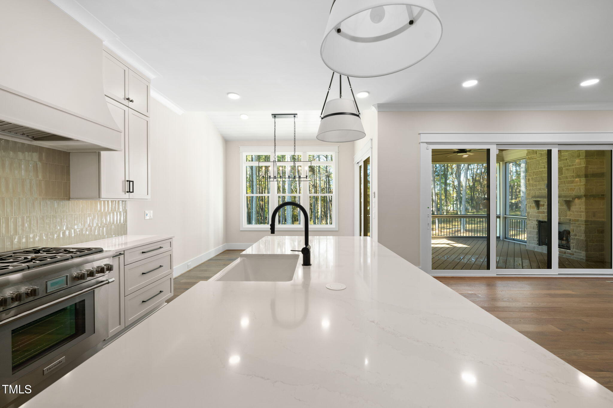 1601 Legacy Ridge Lane
