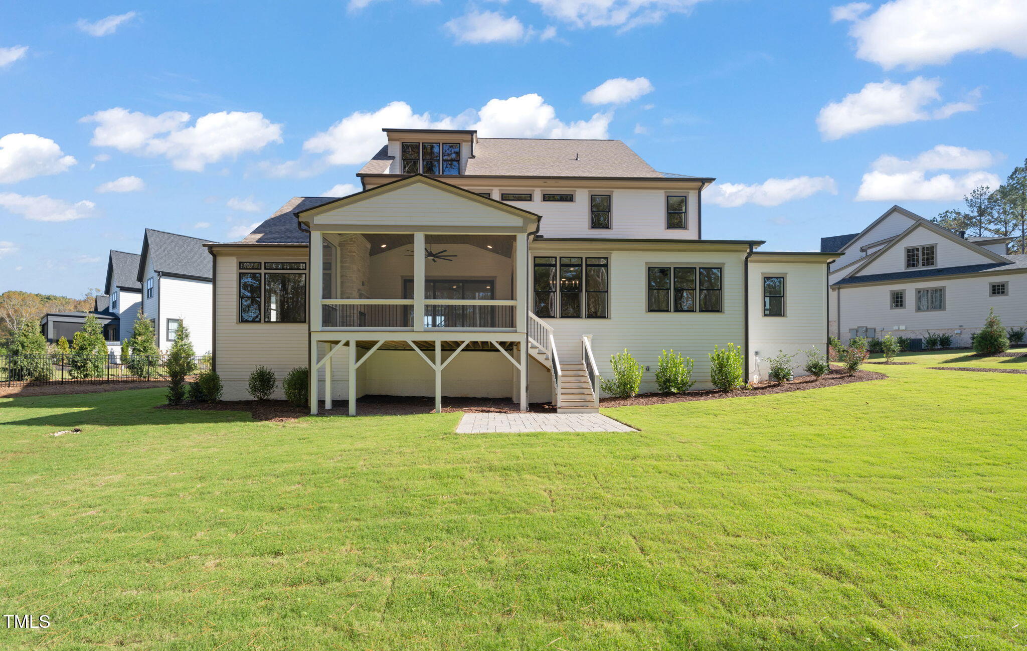 1601 Legacy Ridge Lane