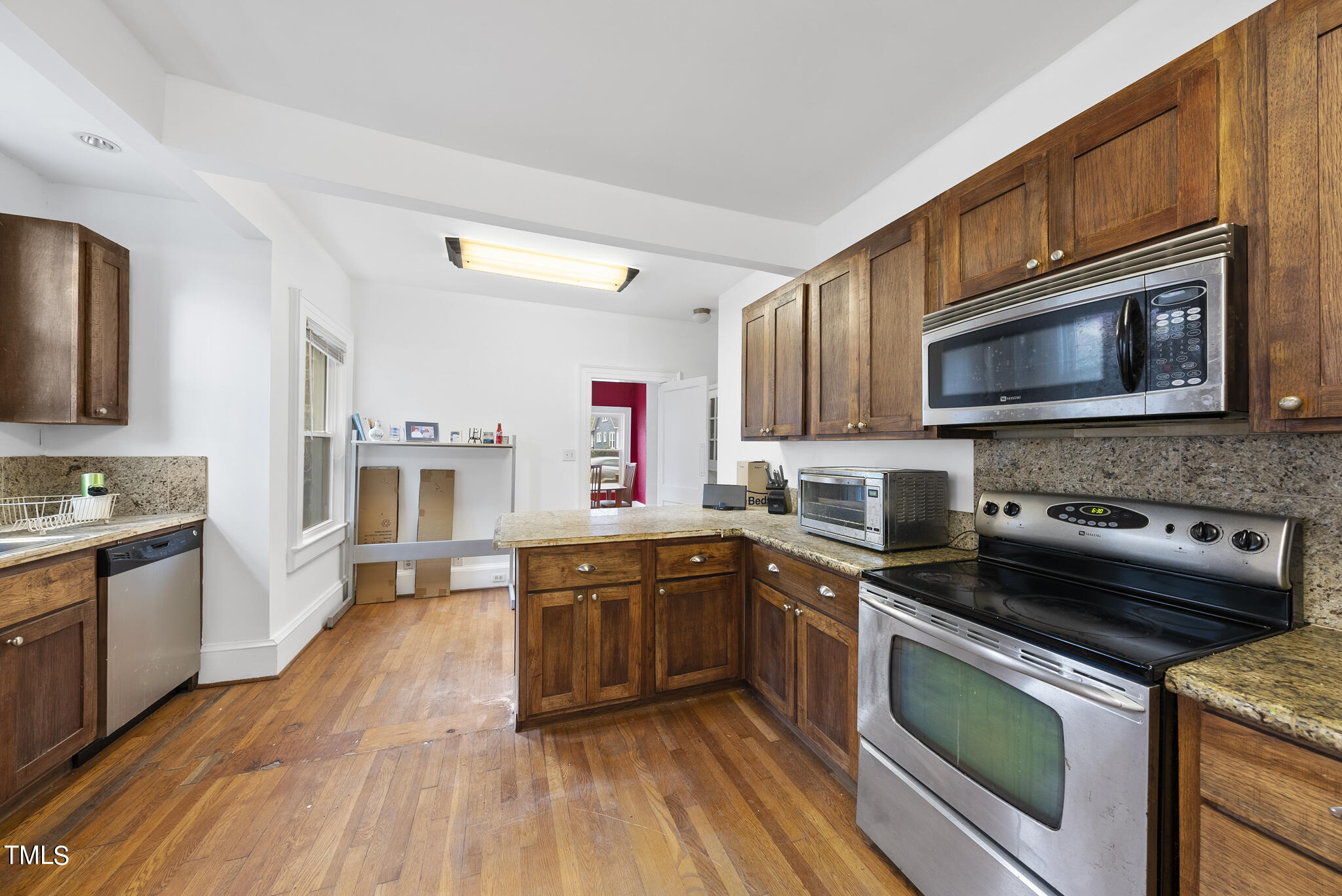 2203 University Drive