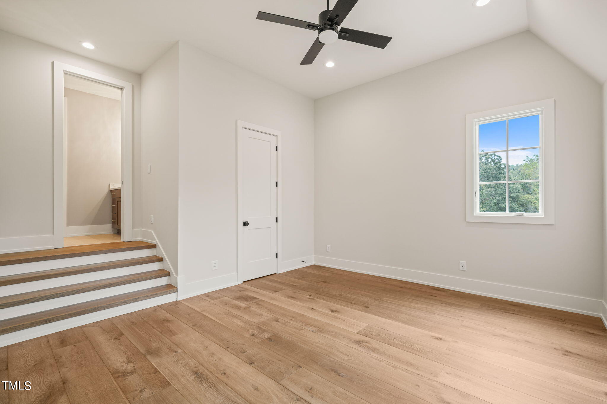 9008 Meadow Pointe Court