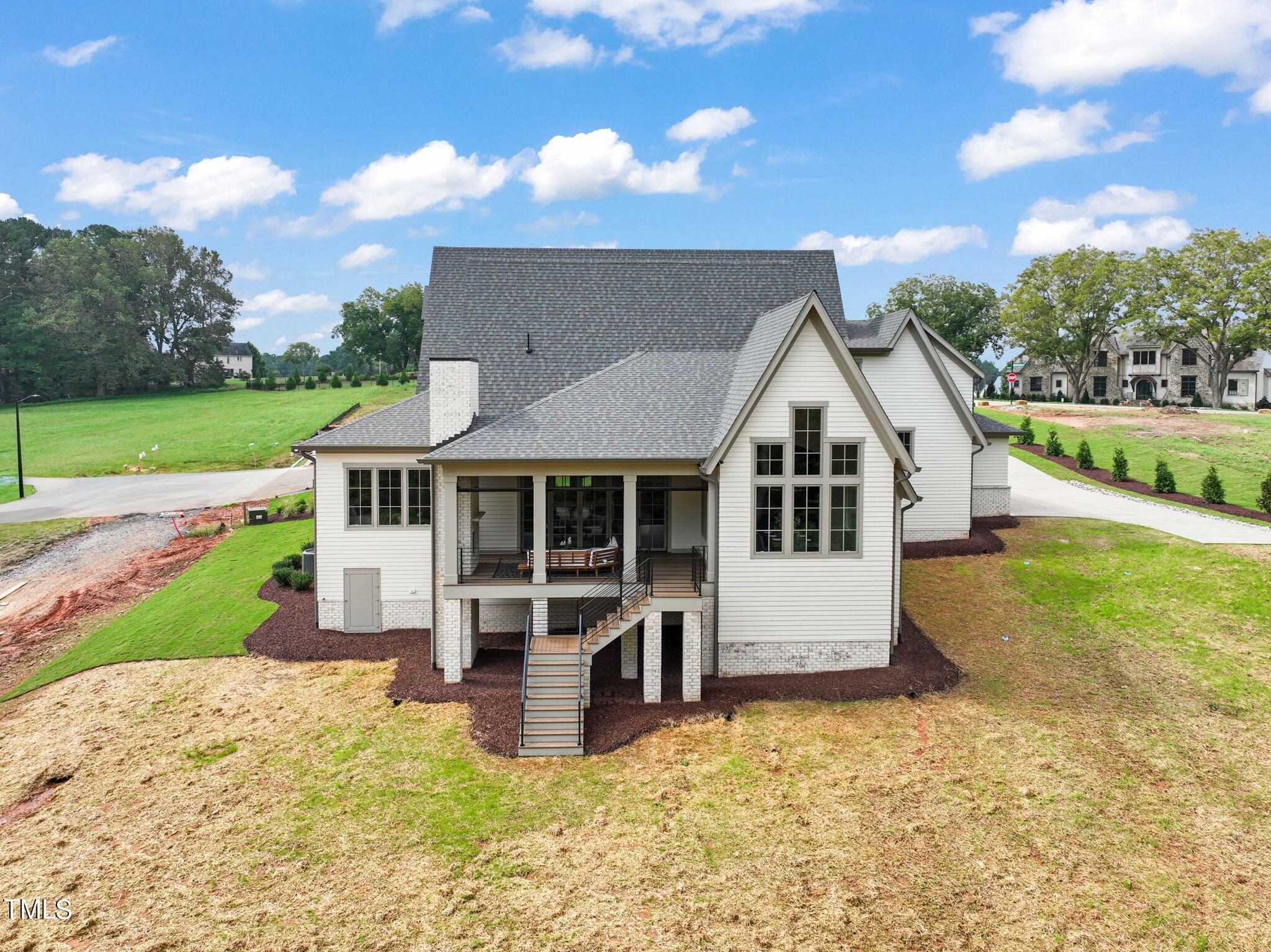 9008 Meadow Pointe Court