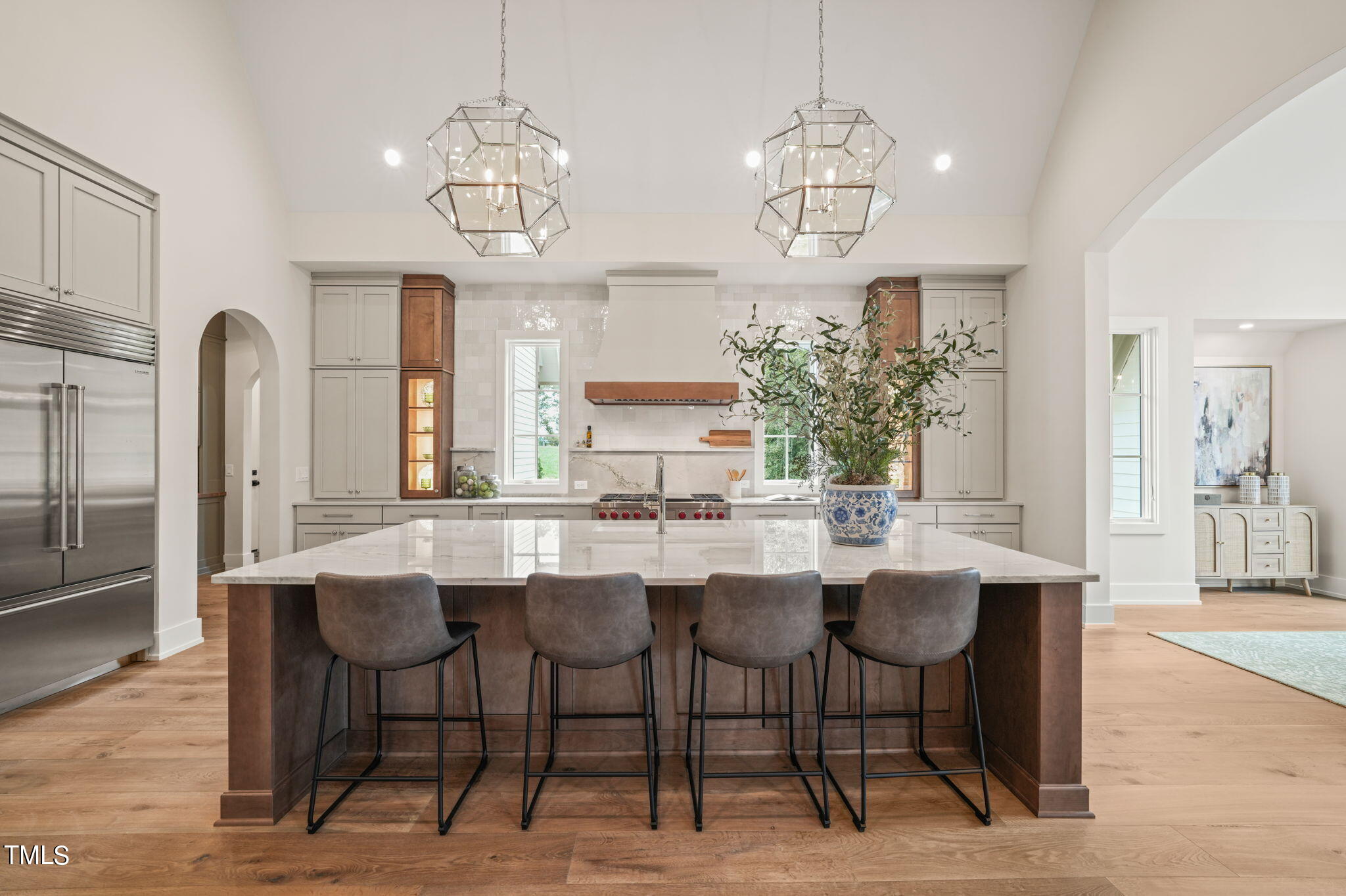 9008 Meadow Pointe Court