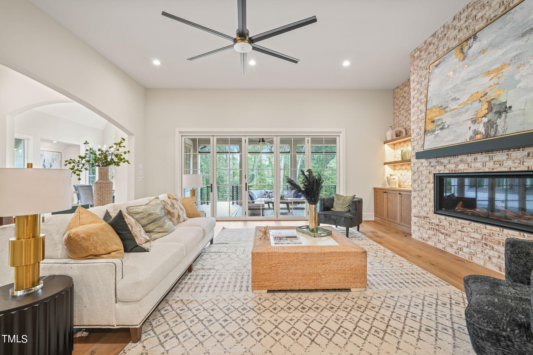 9008 Meadow Pointe Court