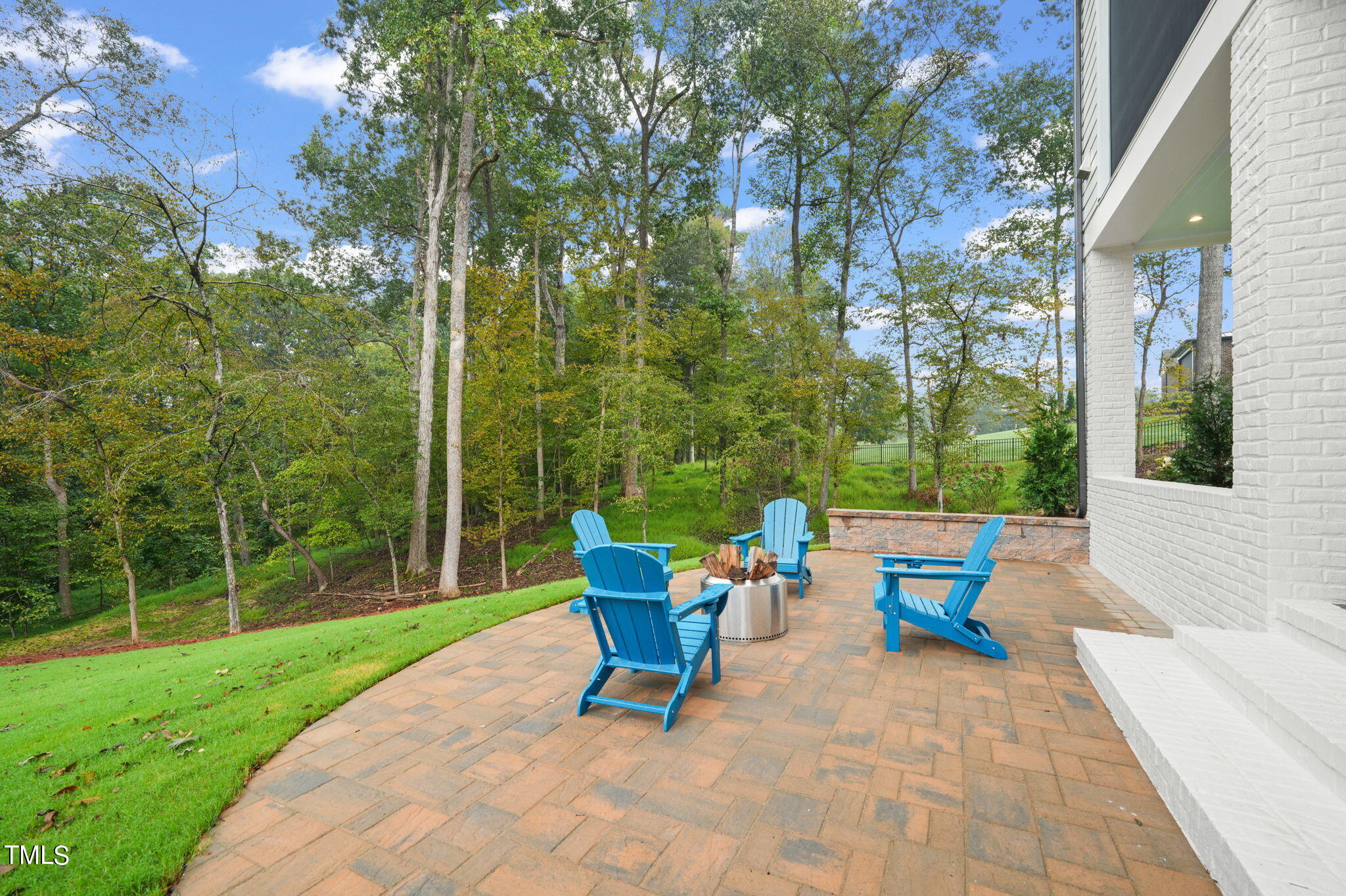 1621 Legacy Ridge Lane