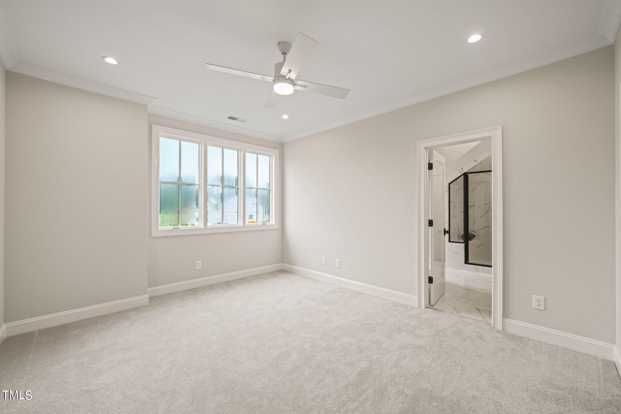 1621 Legacy Ridge Lane
