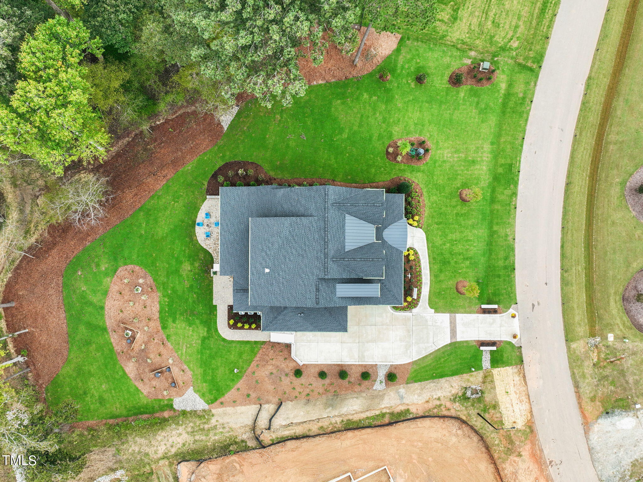 1621 Legacy Ridge Lane
